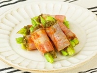 とろろたっぷりアスパラベーコン